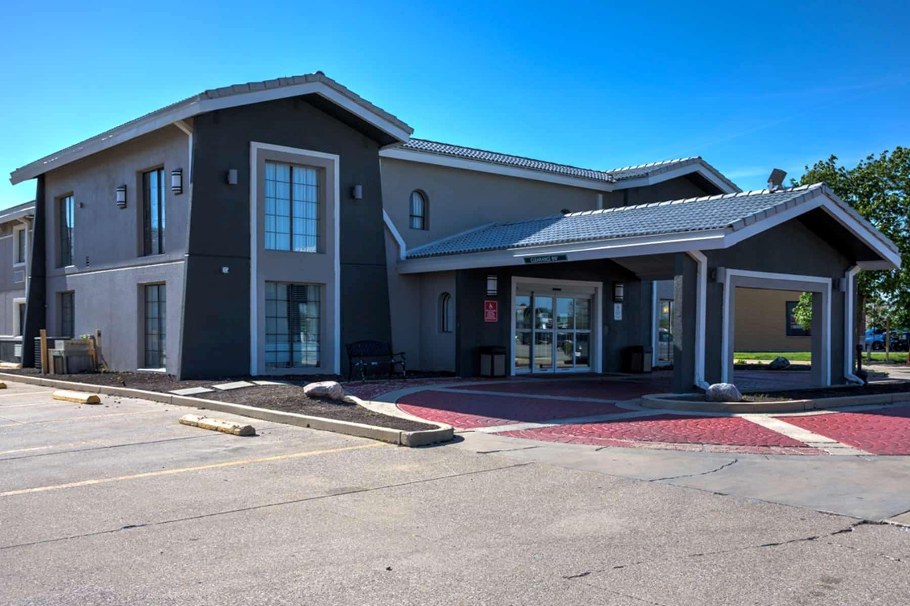 La Quinta Inn By Wyndham Champaign Extérieur photo